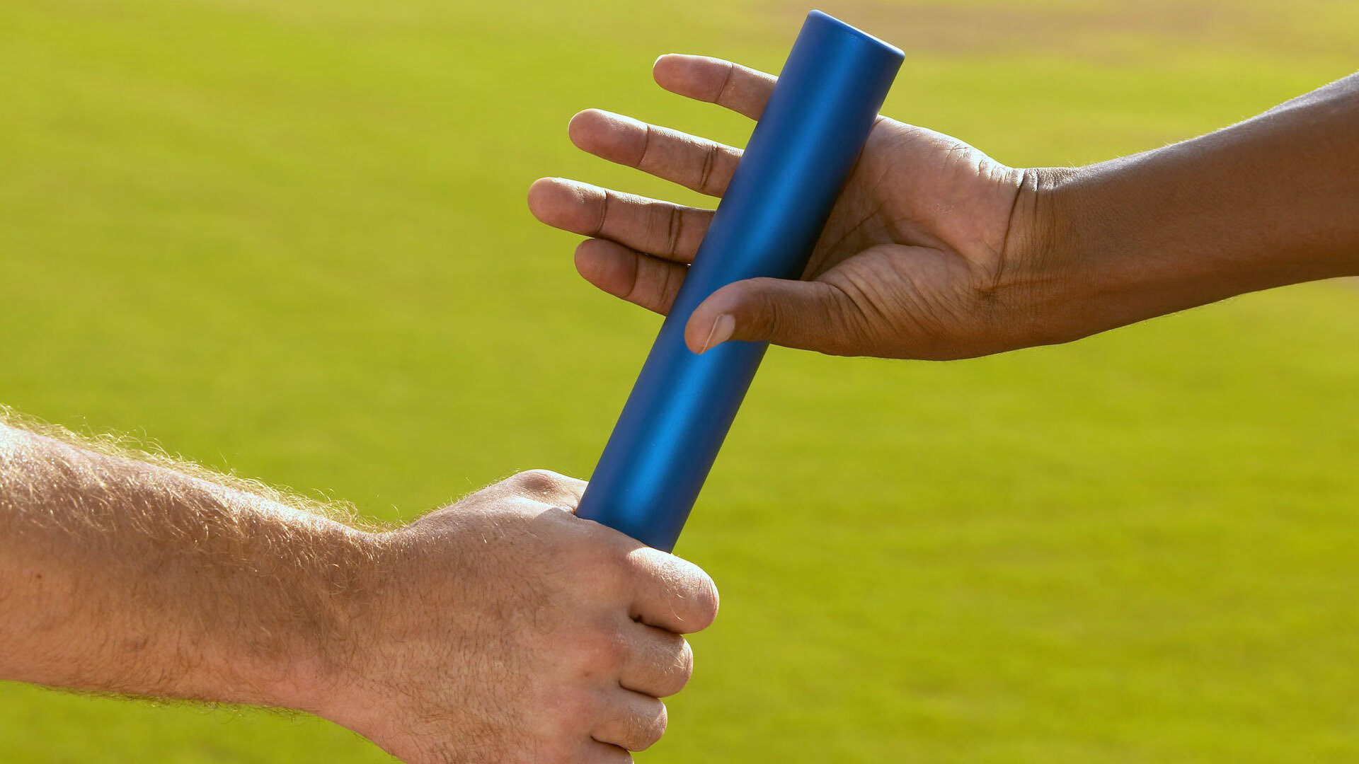 九游体育登录入口-“足球+生态”产业融合，绿色能源助推绿茵梦想，足球产业链